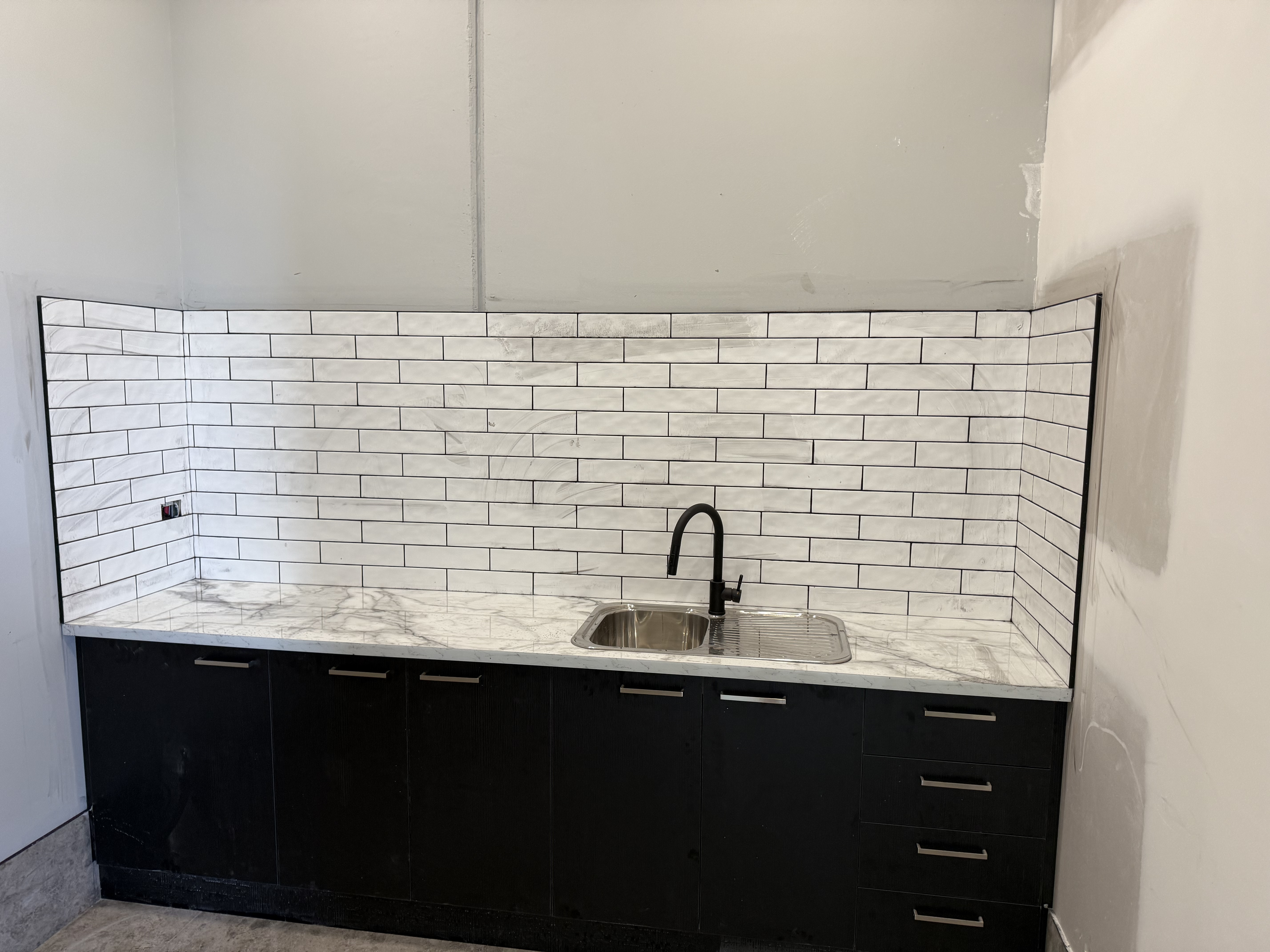 White subway tile splashback project in Melbourne, Victoria — gallery image