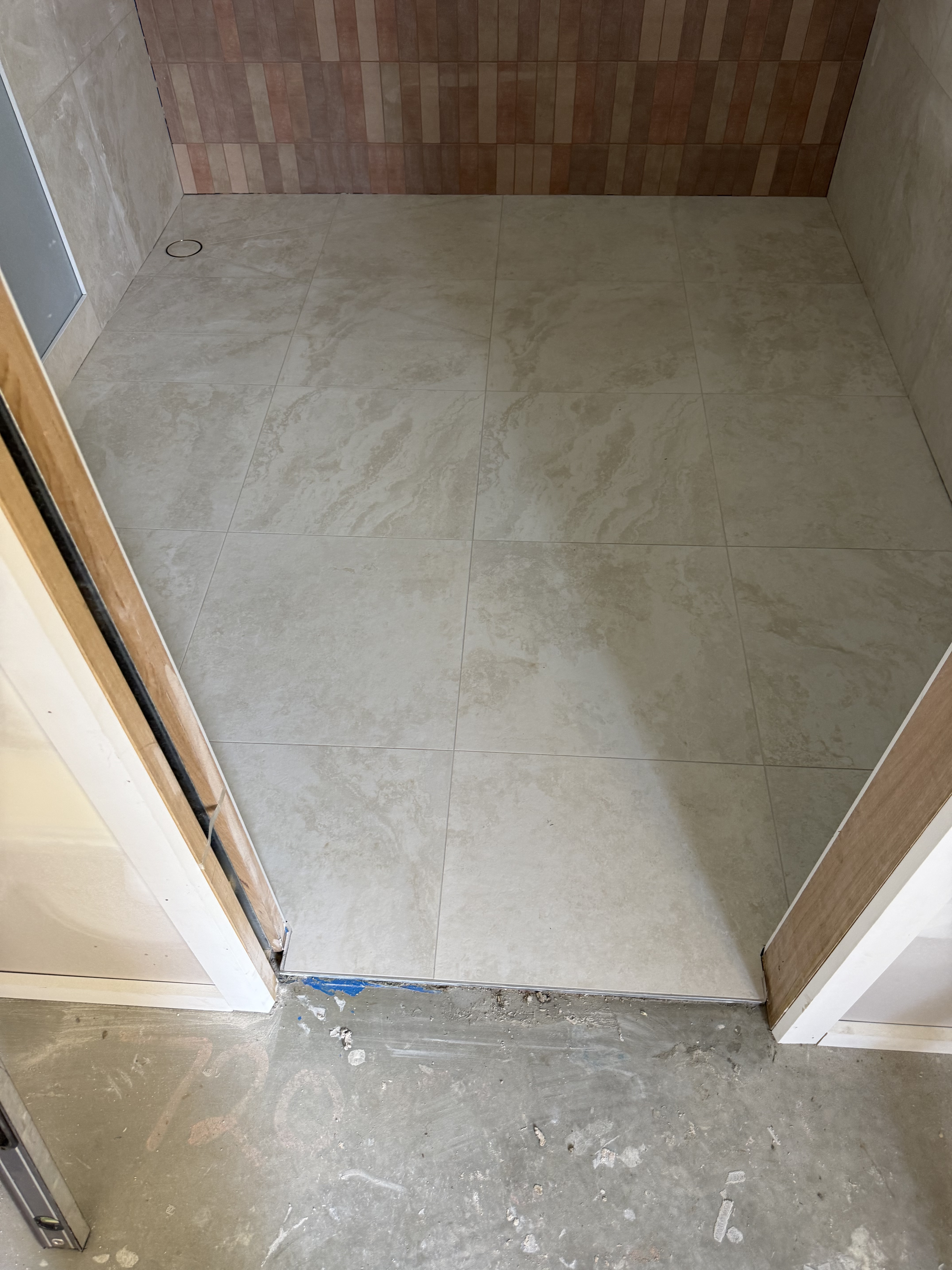 Bathroom shower tiling project in Melbourne, Victoria - gallery photo