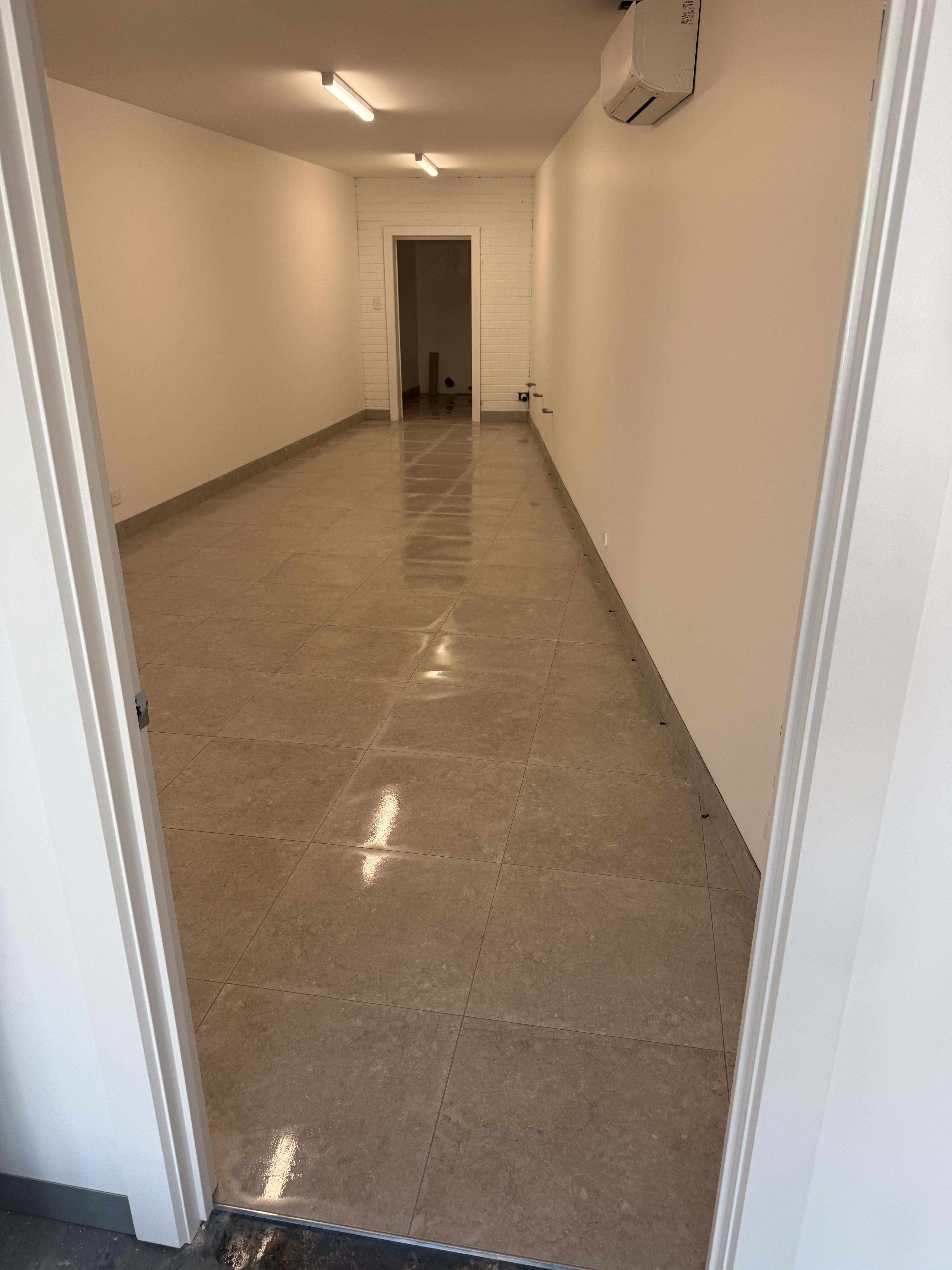 Large Format Floor Tiling - gallery photo
