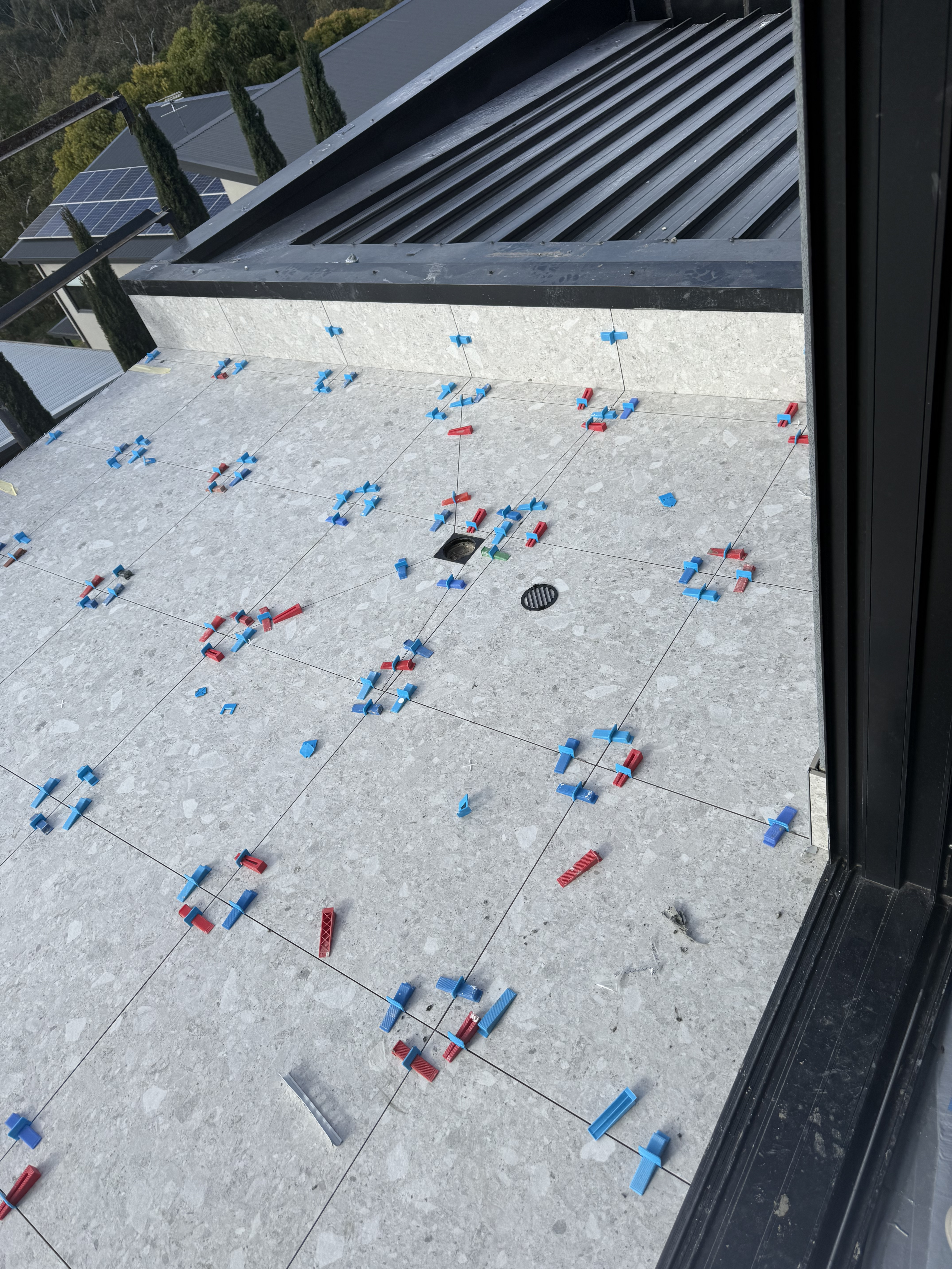 Outdoor balcony tiling in Melbourne, Victoria - gallery photo