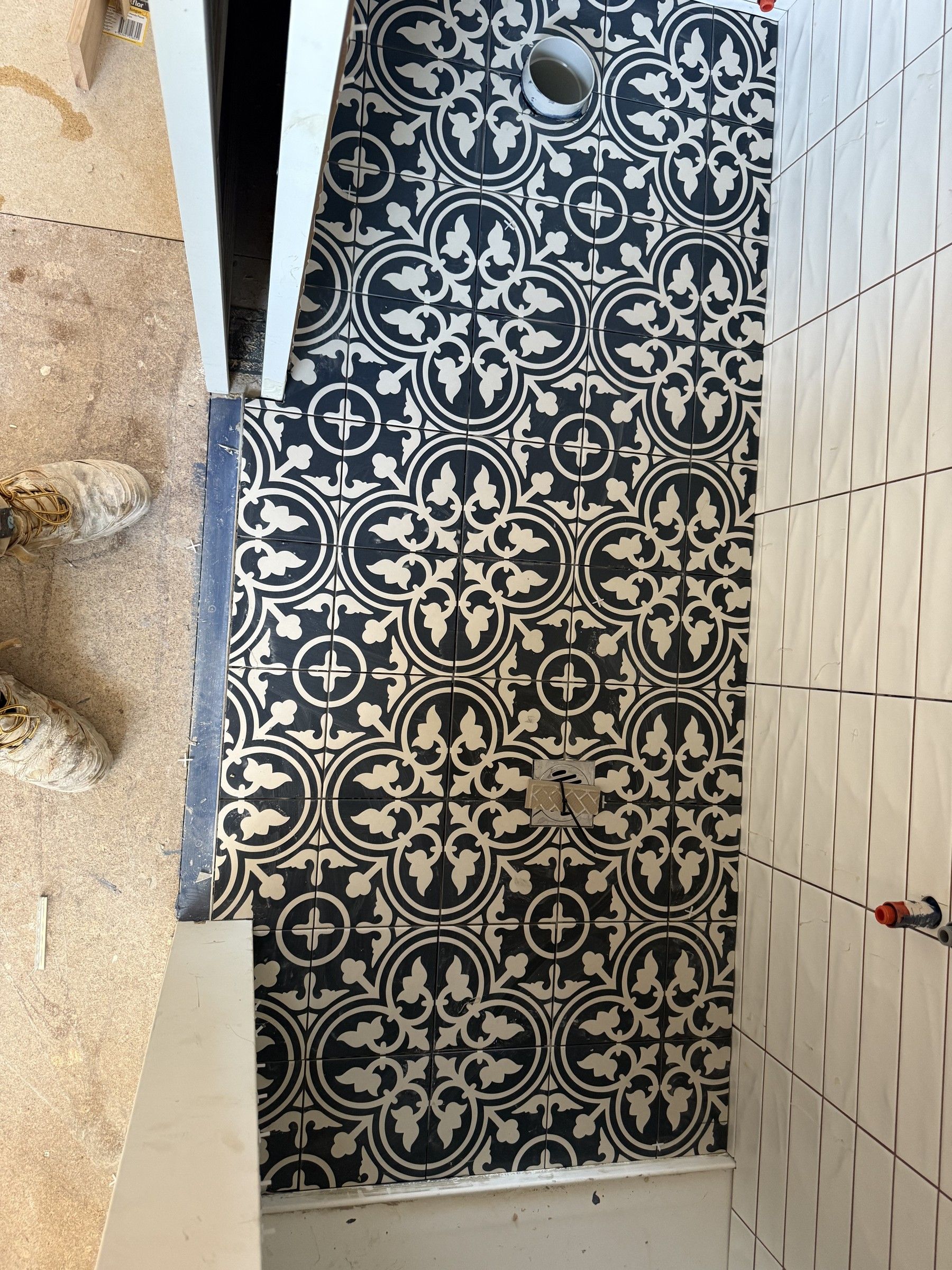 Aspendale Gardens Feature Mosaic Tiling