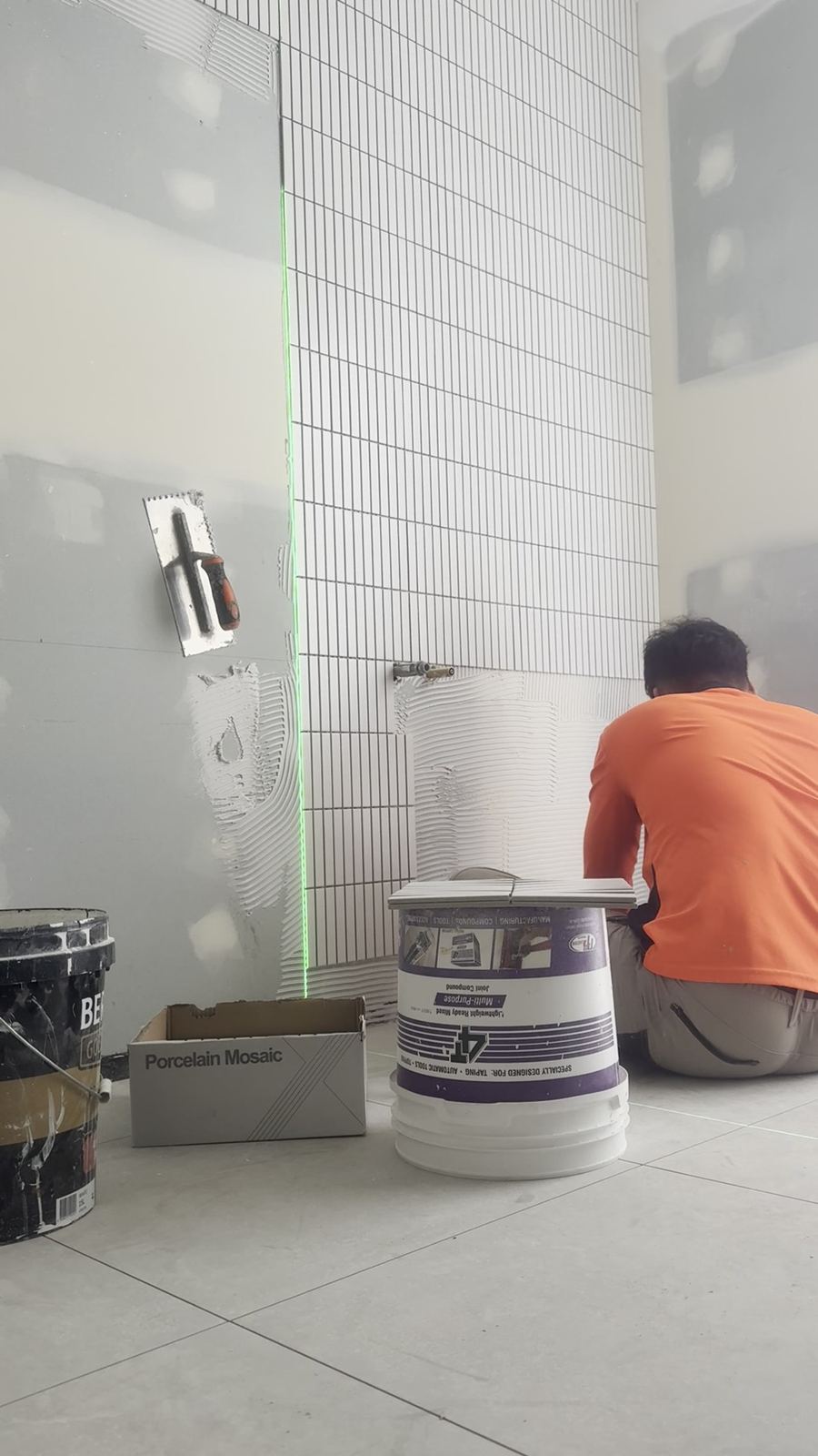 Gordon Park Finger Tile Feature Wall - gallery photo