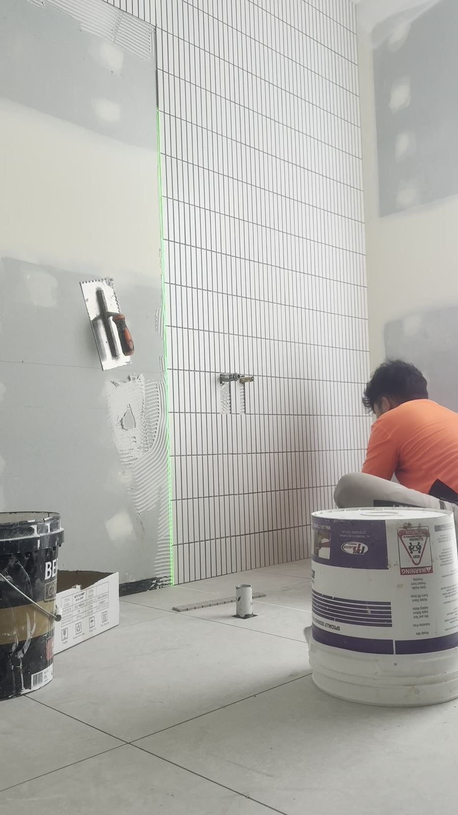 Gordon Park Finger Tile Feature Wall - gallery photo