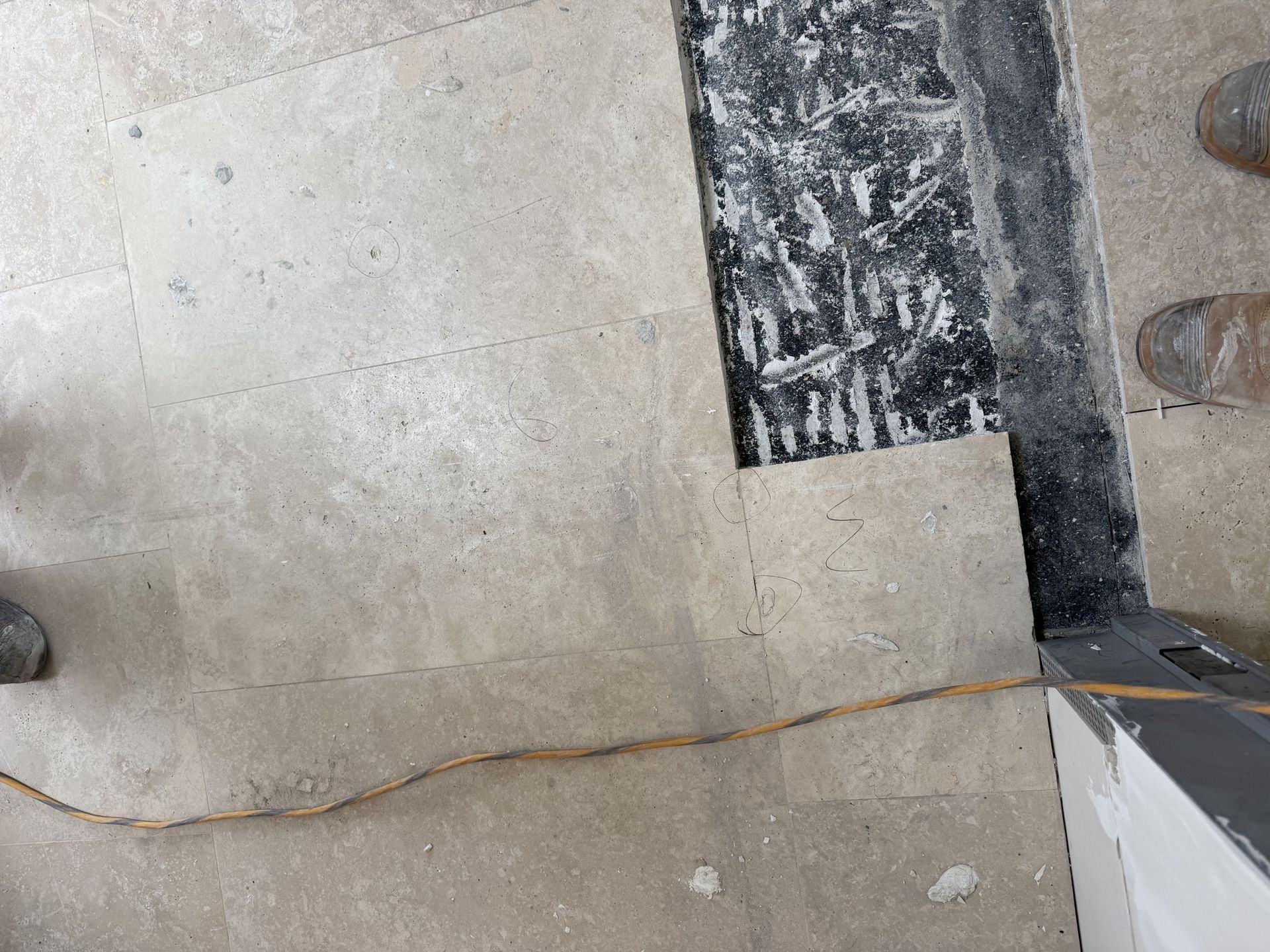 Hampton Travertine Paving - gallery photo