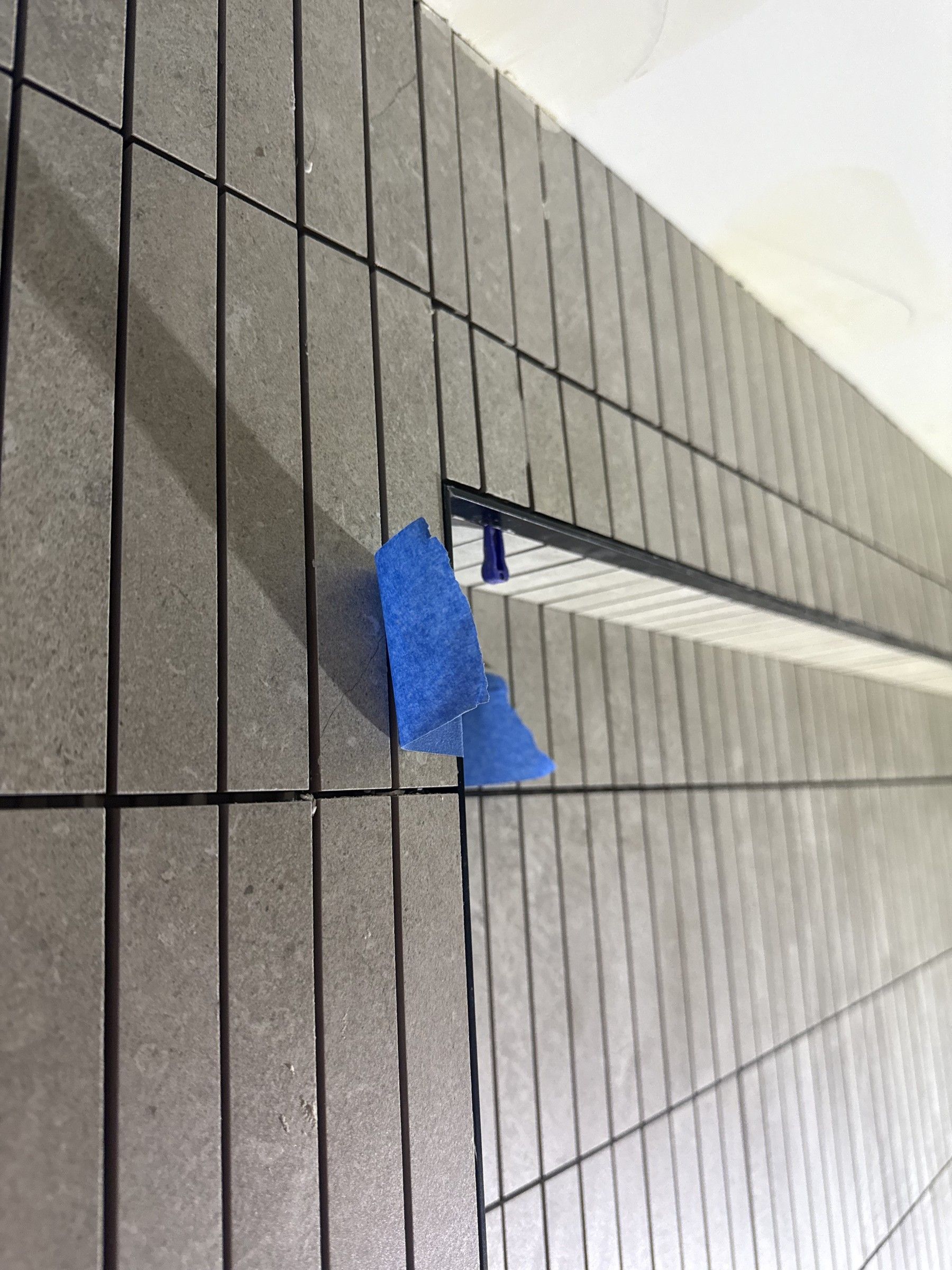 New Farm Floor and Wall Tiling - gallery photo