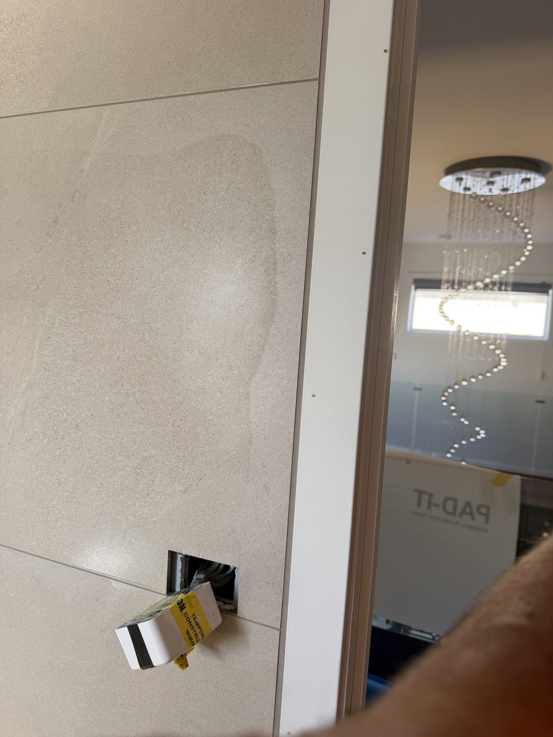 Point Cook Bathroom Tiling - gallery photo