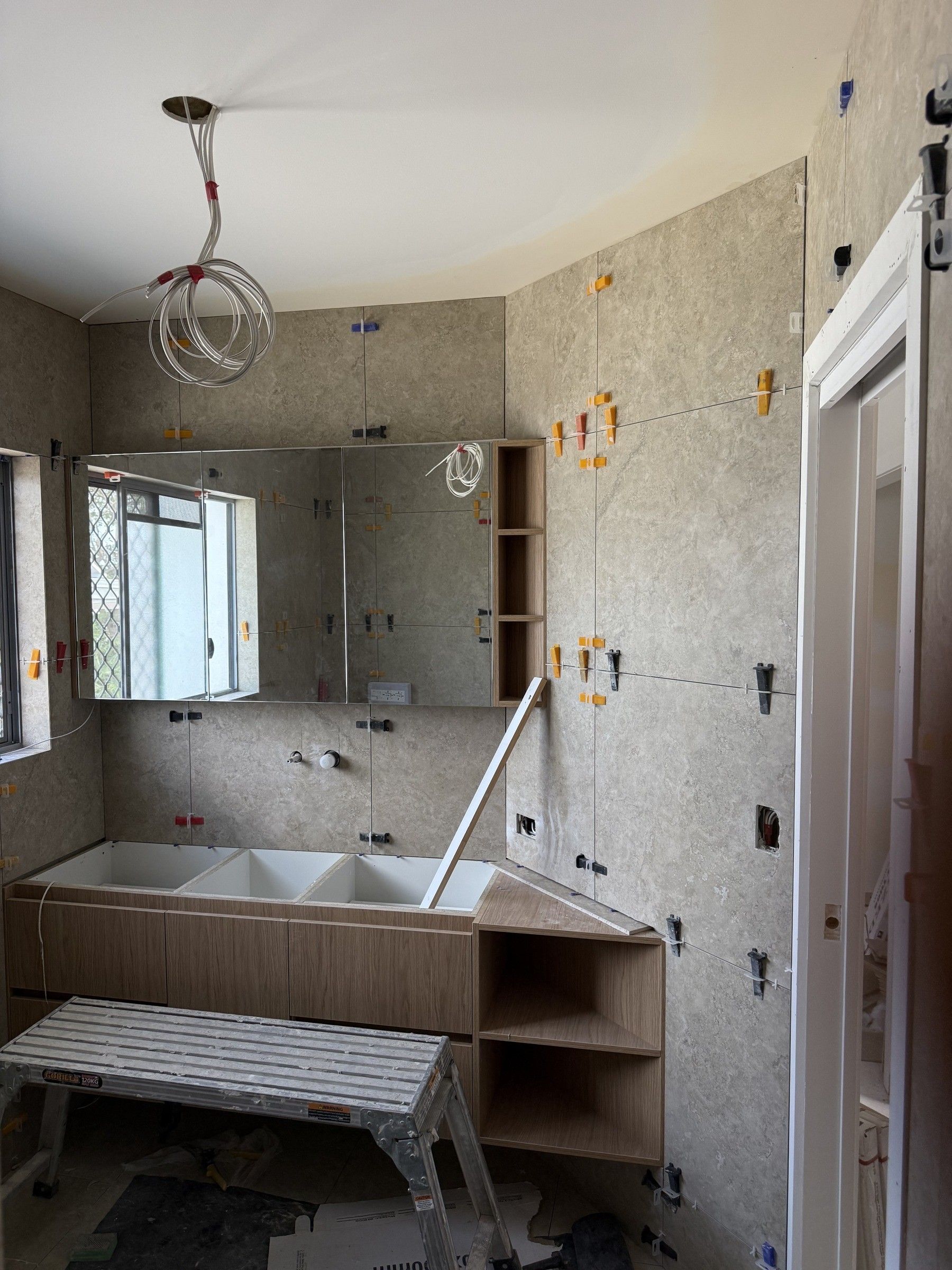 Seven Hills Bathroom Wall Tiling - gallery photo