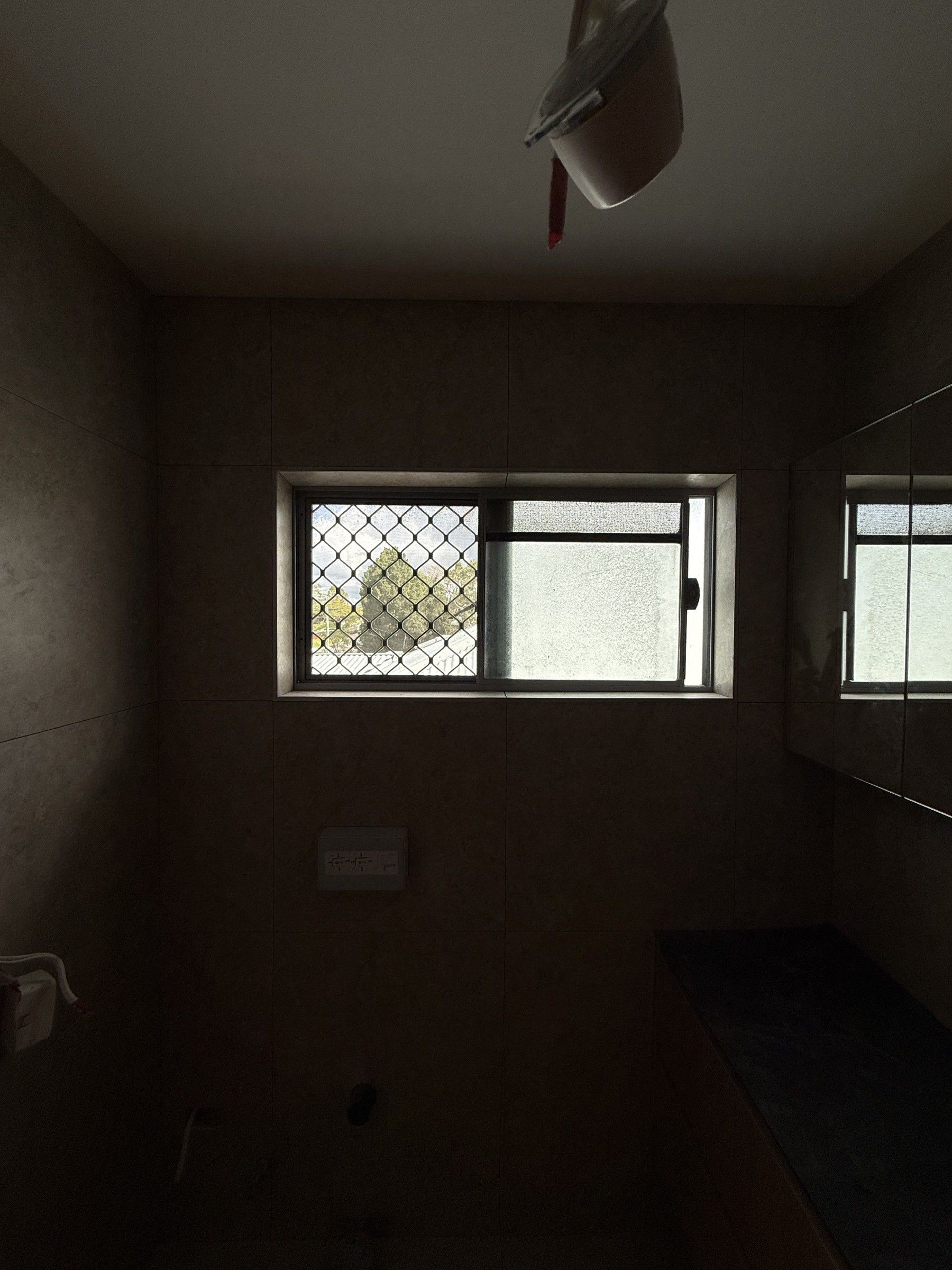 Seven Hills Bathroom Wall Tiling - gallery photo